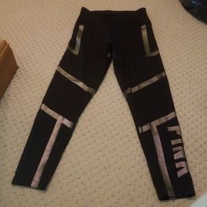 VS PINK Ultimate Yoga Pants